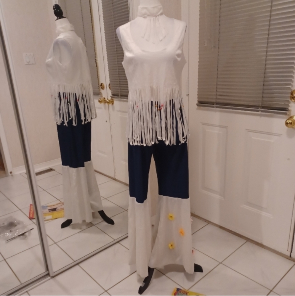 4/$60 Rockstar Gal Costume - Adult Size Small (4-6)